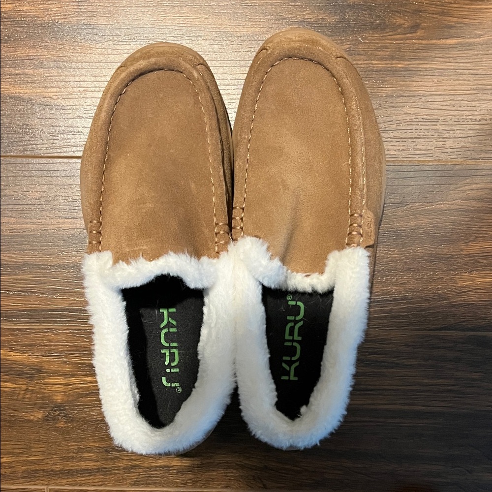 KURU Woman’s Loft Slipper Chestnut Size 10
